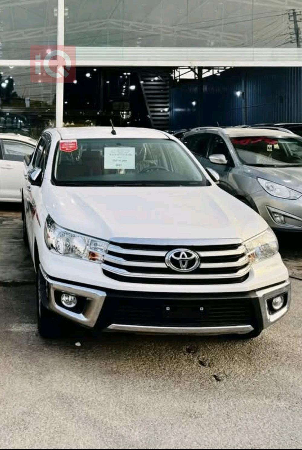 تويوتا هايلوكس